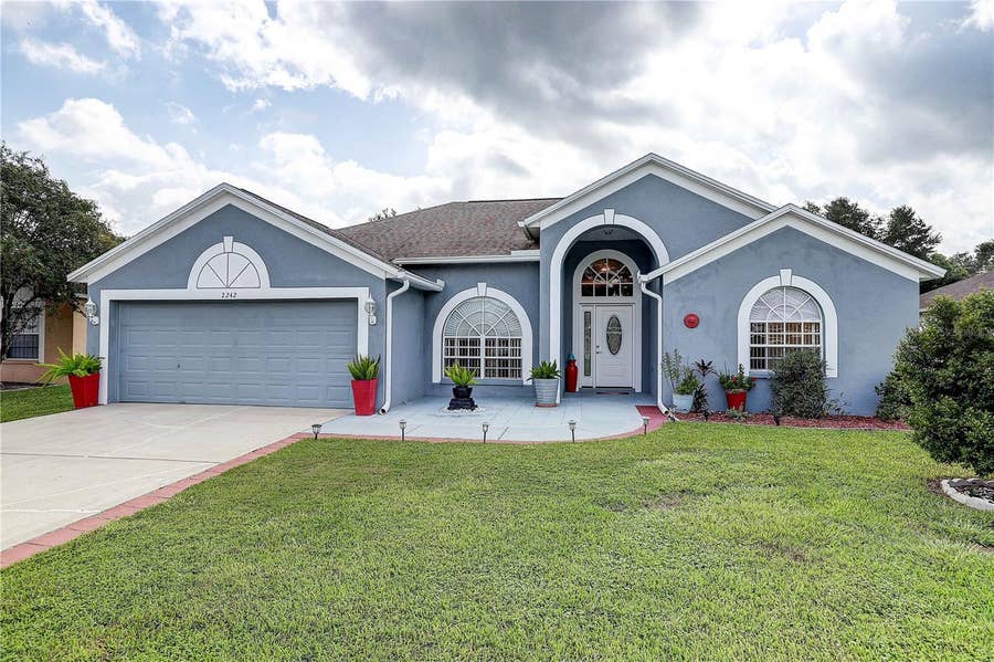 Property photo for 2242 TOWERING OAKS CIRCLE, Seffner, FL