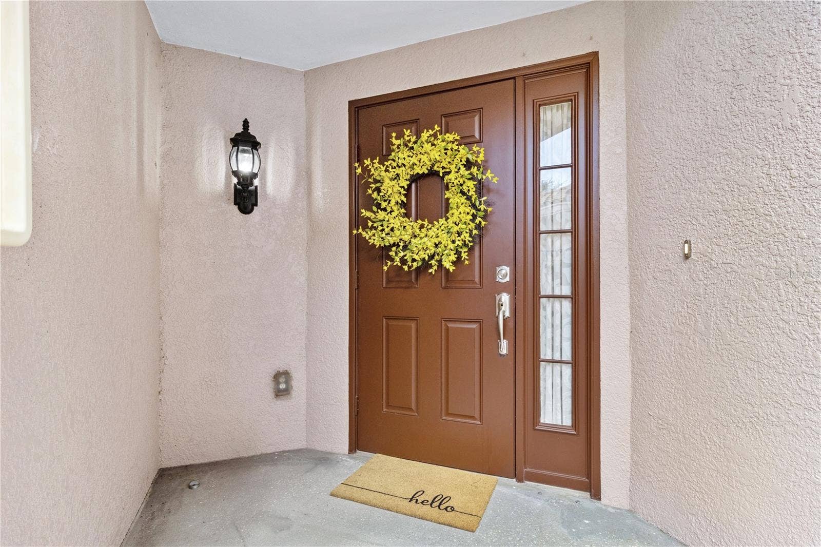 852 LANTERN WAY, Clearwater, FL 33765 unit front door