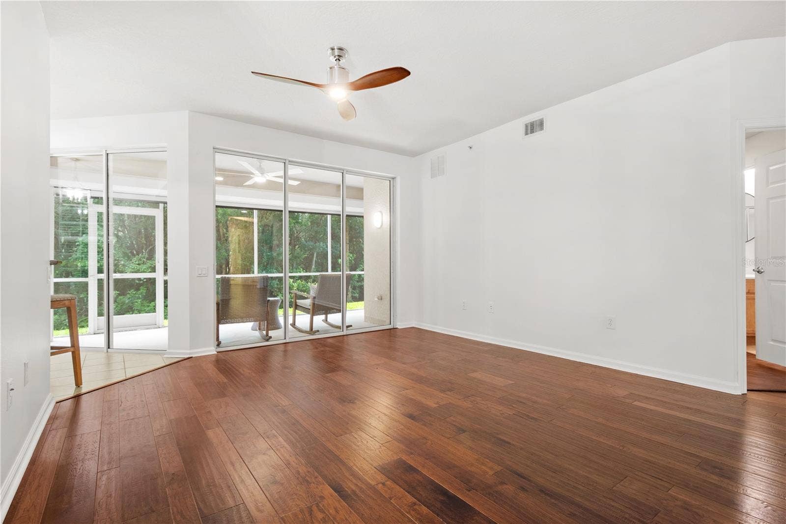 852 LANTERN WAY, Clearwater, FL 33765 living area