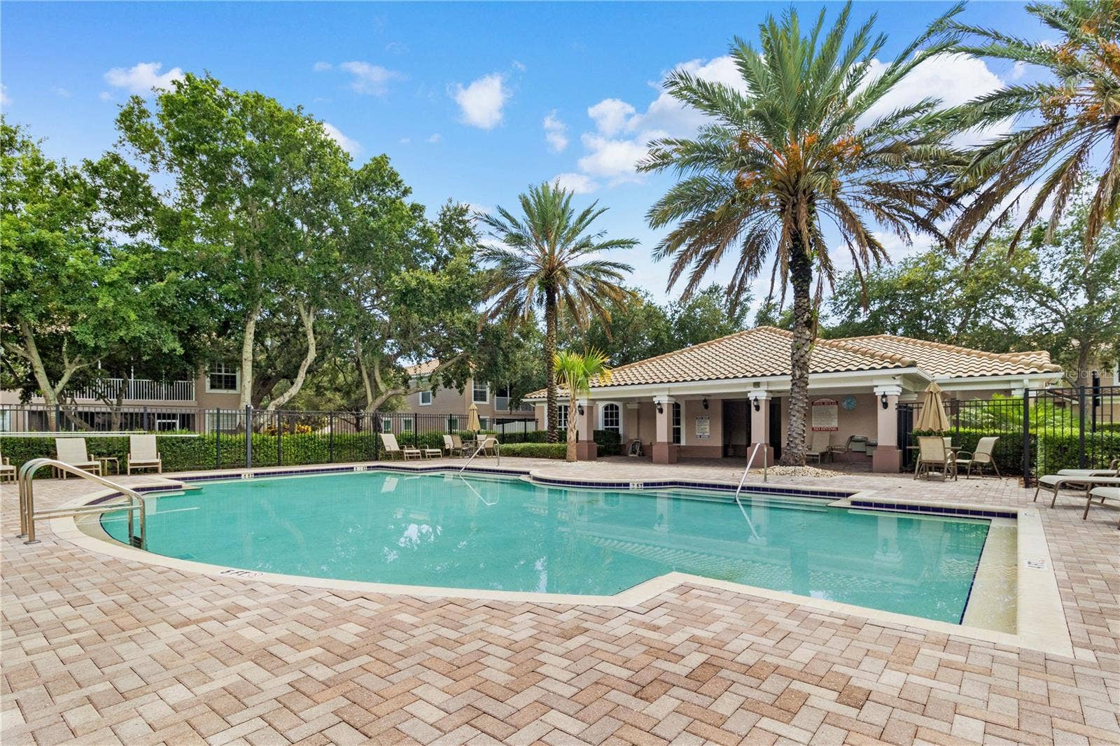 852 LANTERN WAY, Clearwater, FL 33765 community pool