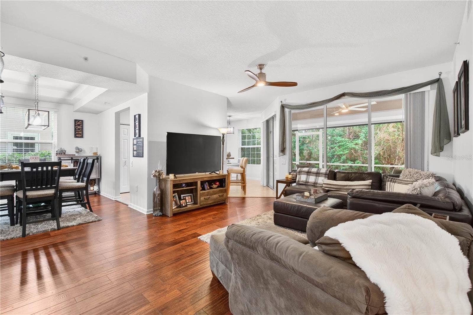 852 LANTERN WAY, Clearwater, FL 33765 living area