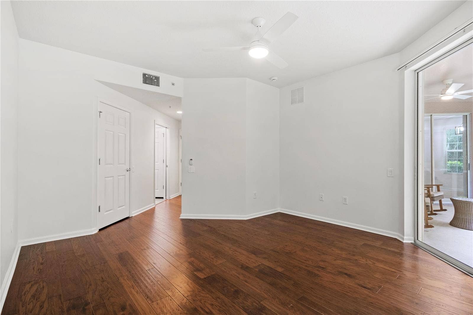 852 LANTERN WAY, Clearwater, FL 33765 primary bedroom