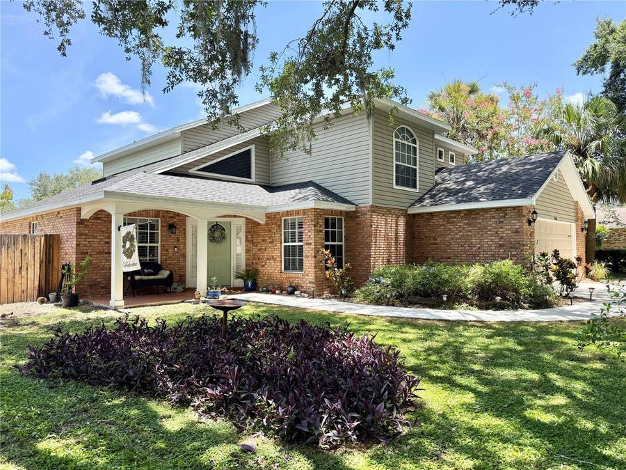 Property photo for 9306 ALANBROOKE ST, Temple Terrace, FL