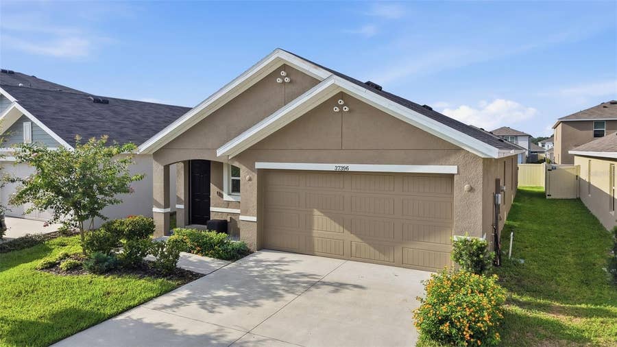 Property photo for 37396 SHARKS EYE LANE, Zephyrhills, FL