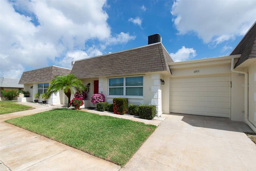 Property photo for 6915 VERSAILLES N, Pinellas Park, FL