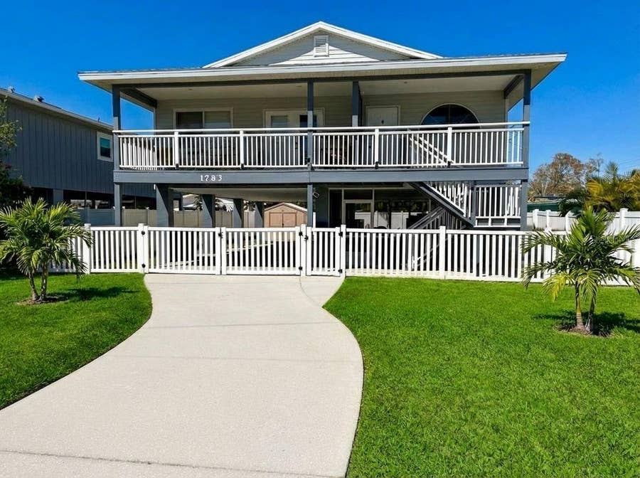 Property photo for 1783 MARYLAND AVENUE NE, St Petersburg, FL