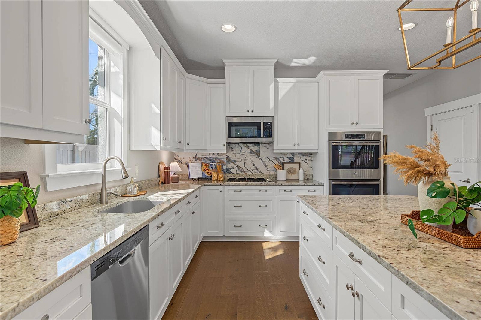 3010 W SAN ISIDRO STREET, Tampa, FL 33629