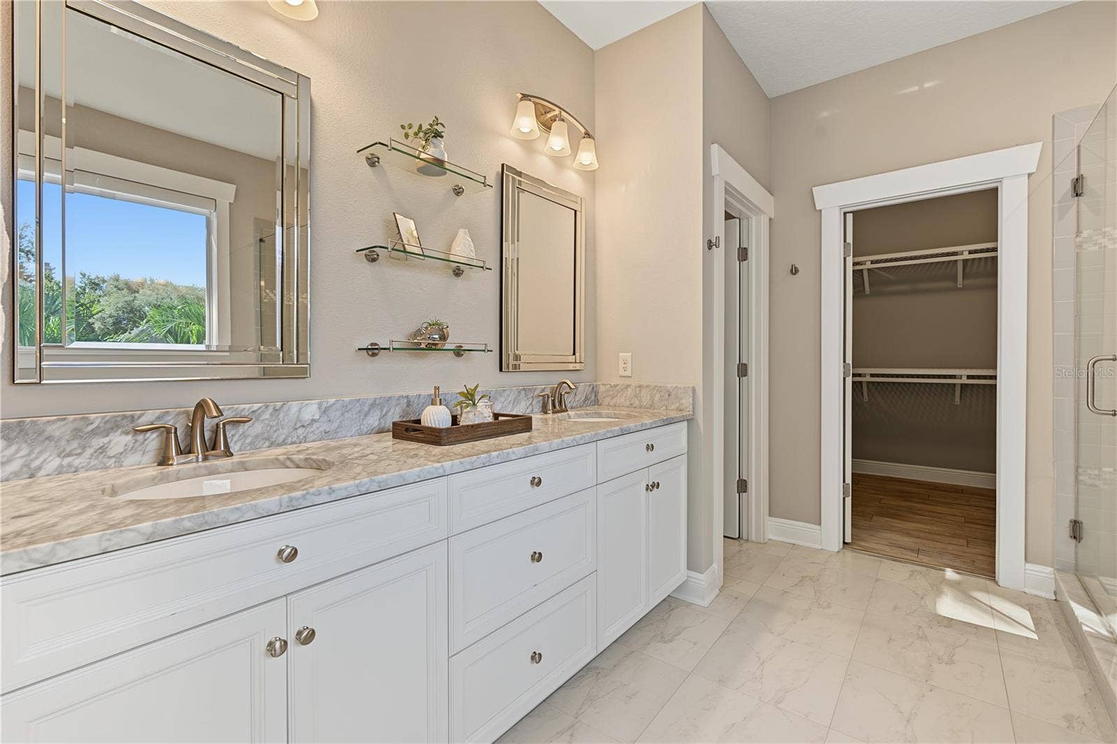 3010 W SAN ISIDRO STREET, Tampa, FL 33629