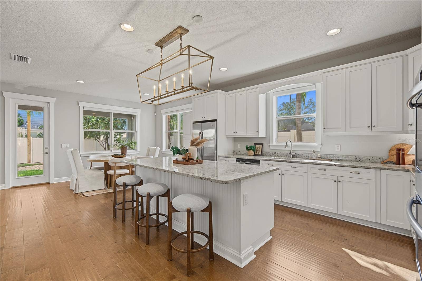 3010 W SAN ISIDRO STREET, Tampa, FL 33629
