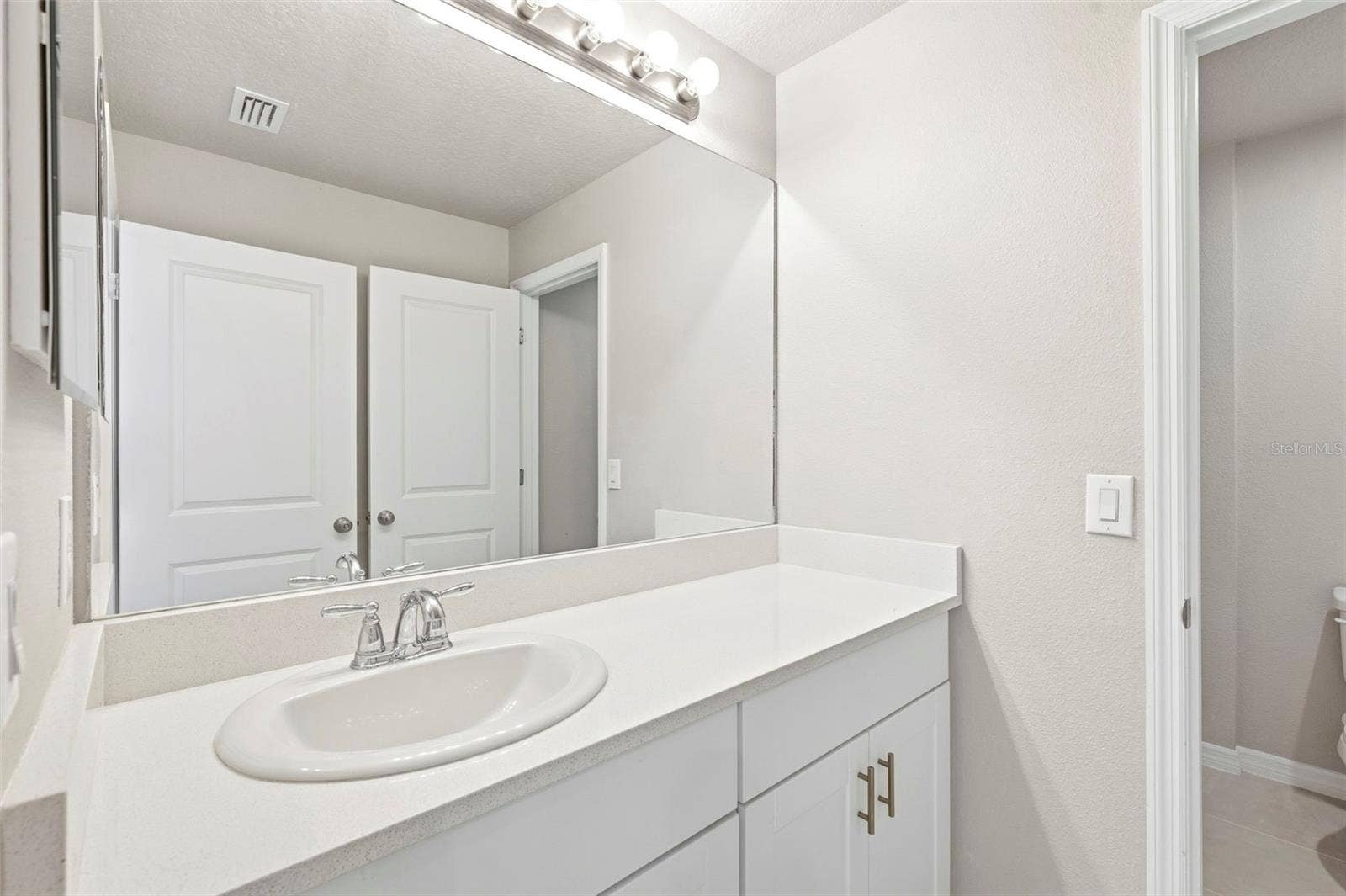 6271 SPRINGMONT LOOP, Palmetto, FL 34221 6271 SPRINGMONT LOOP, Palmetto, FL 34221