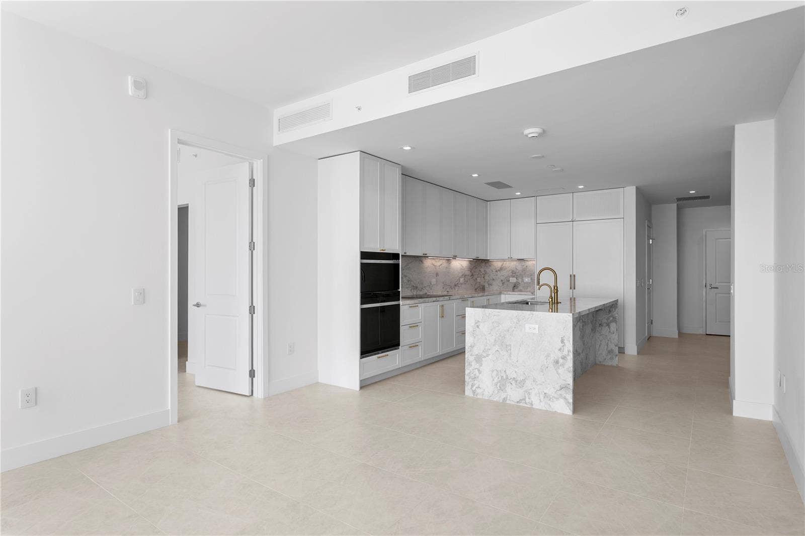 3015 S YSABELLA AVENUE, #2603, Tampa, FL 33629 3015 S YSABELLA AVENUE, #2603, Tampa, FL 33629