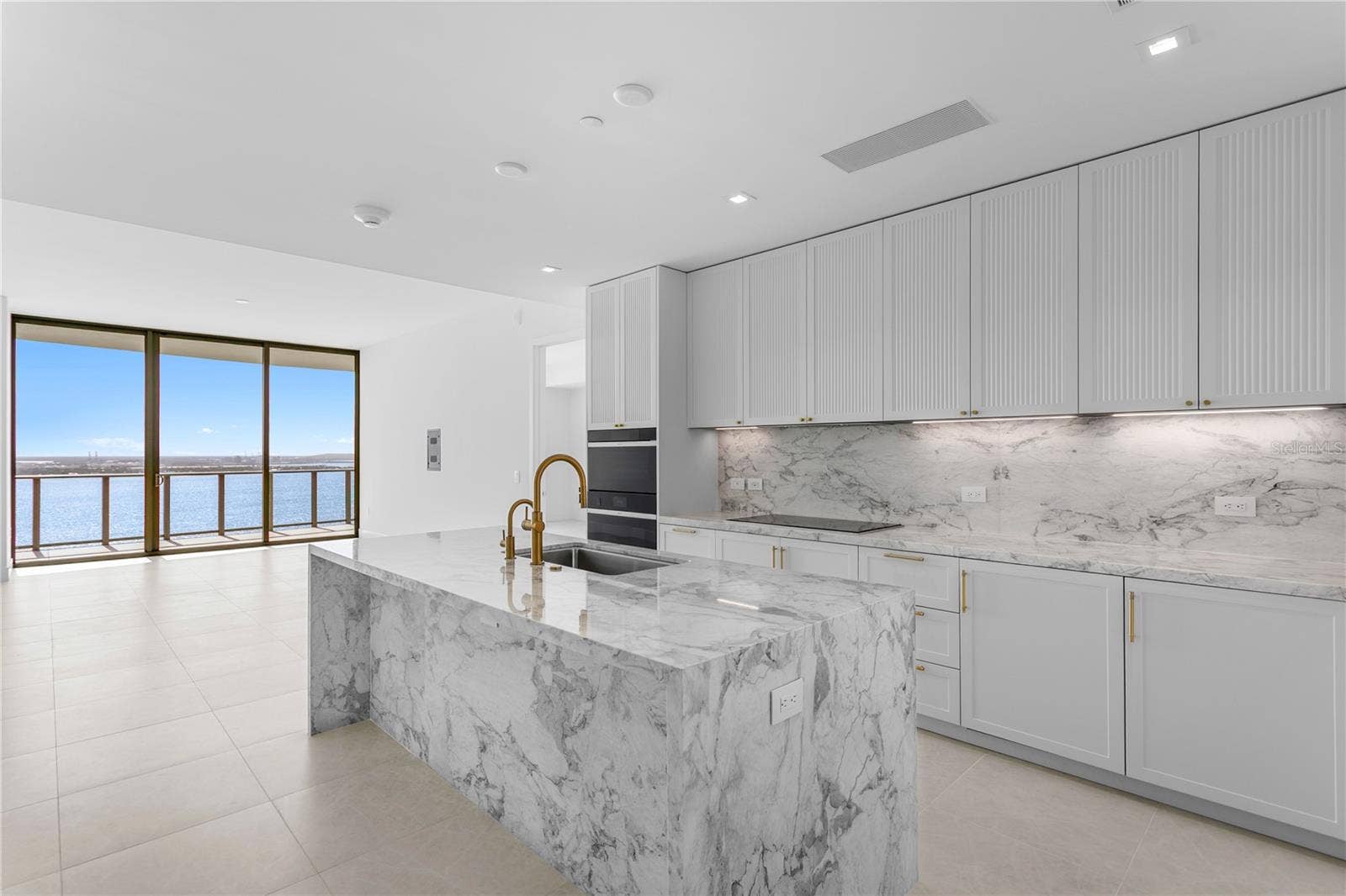 3015 S YSABELLA AVENUE, #2603, Tampa, FL 33629 3015 S YSABELLA AVENUE, #2603, Tampa, FL 33629
