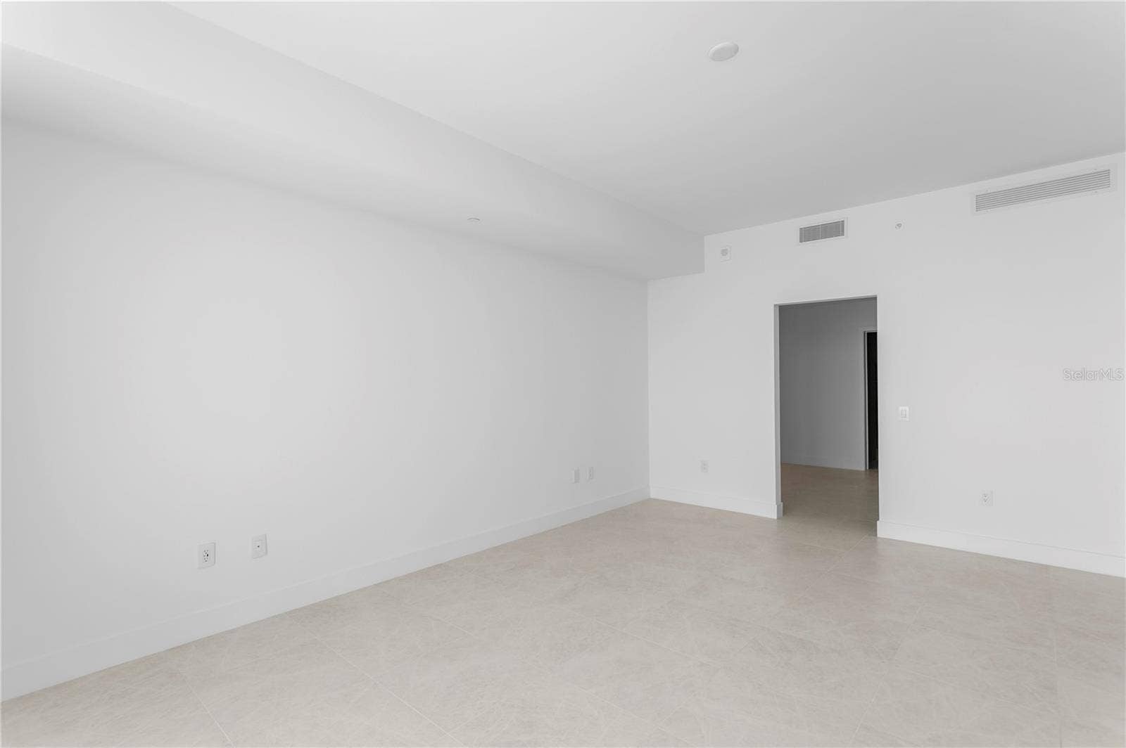 3015 S YSABELLA AVENUE, #2603, Tampa, FL 33629 3015 S YSABELLA AVENUE, #2603, Tampa, FL 33629