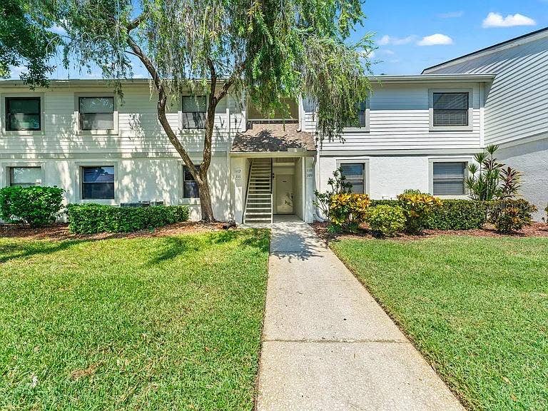 Property photo for 109 MEADOW LANE, Oldsmar, FL