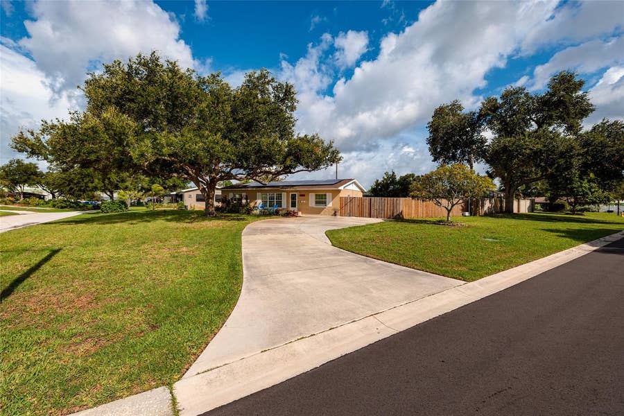 Property photo for 6801 29TH TERRACE N, St Petersburg, FL