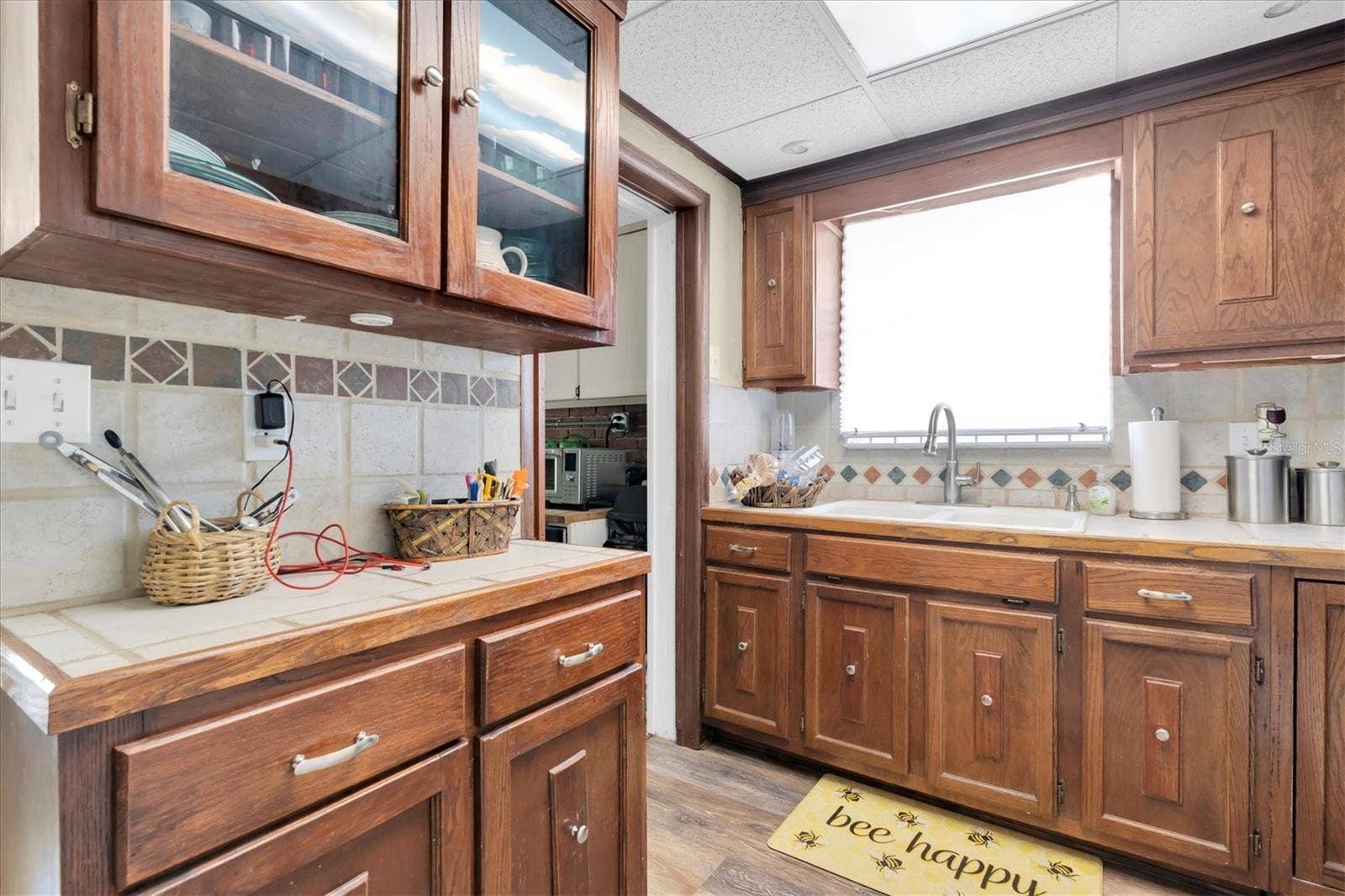 3227 48TH AVENUE N, St Petersburg, FL 33714 Kitchen
