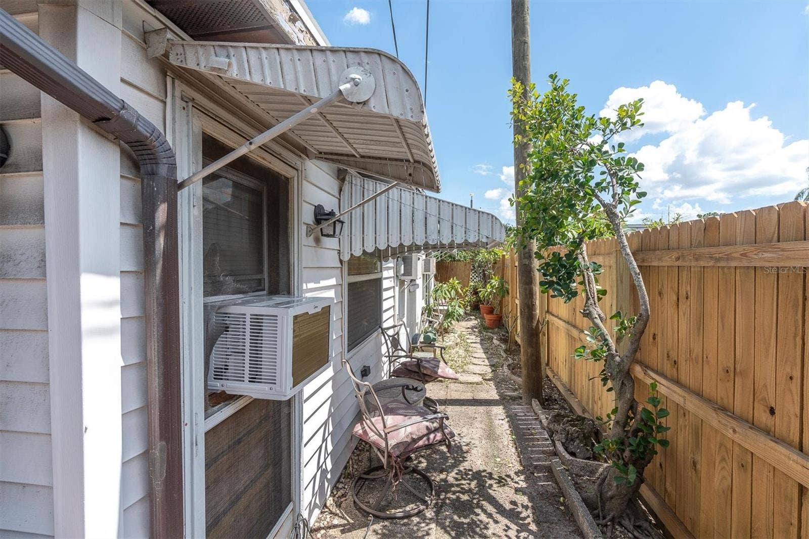 3227 48TH AVENUE N, St Petersburg, FL 33714 3227 48TH AVENUE N, St Petersburg, FL 33714