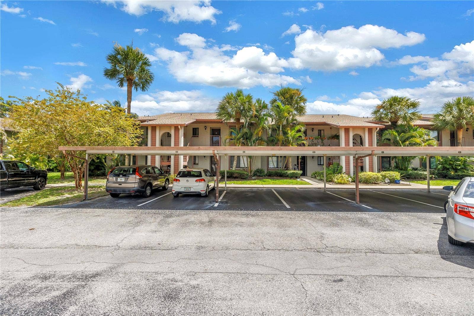 723 83RD AVENUE N, #102, St Petersburg, FL 33702 723 83RD AVENUE N, #102, St Petersburg, FL 33702