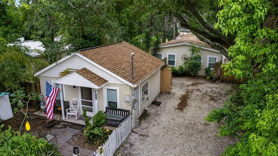 Property photo for 725 NEW YORK ST, Clearwater, FL