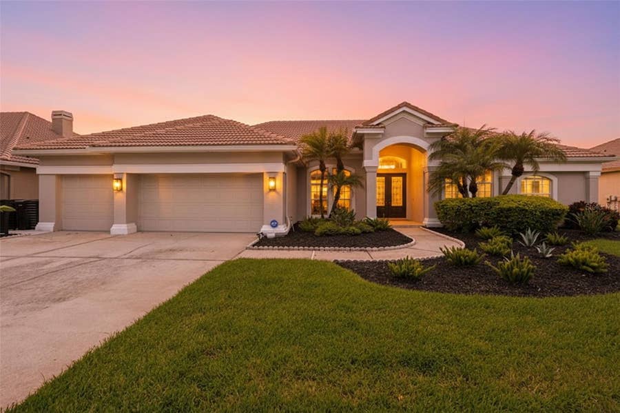 Property photo for 4618 AVENUE LONGCHAMPS, Lutz, FL