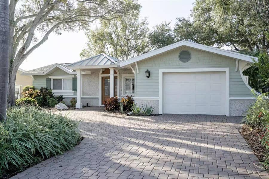 Property photo for 378 WESTWINDS DRIVE, Palm Harbor, FL