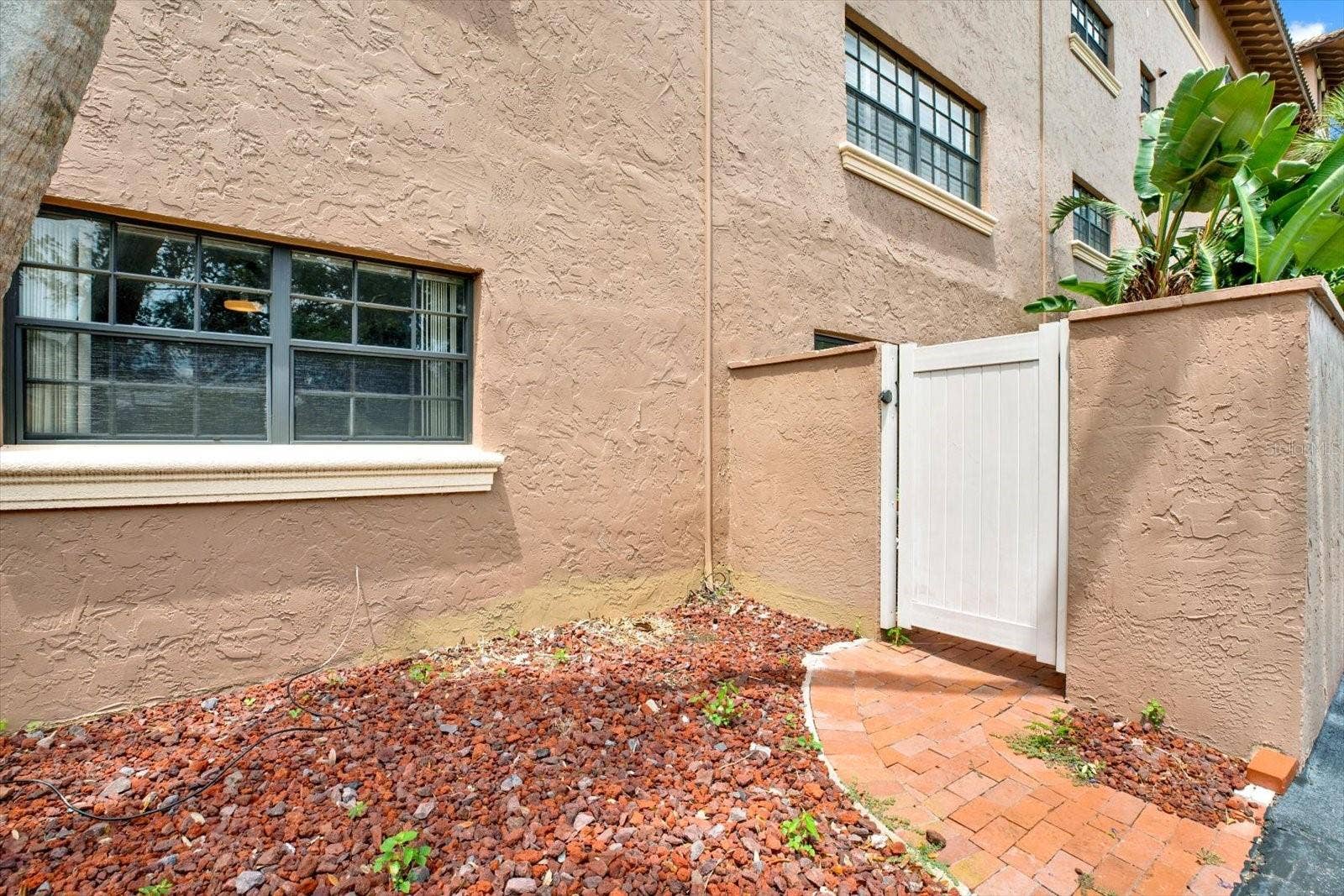 6100 GULFPORT BOULEVARD S, #111, Gulfport, FL 33707 6100 GULFPORT BOULEVARD S, #111, Gulfport, FL 33707