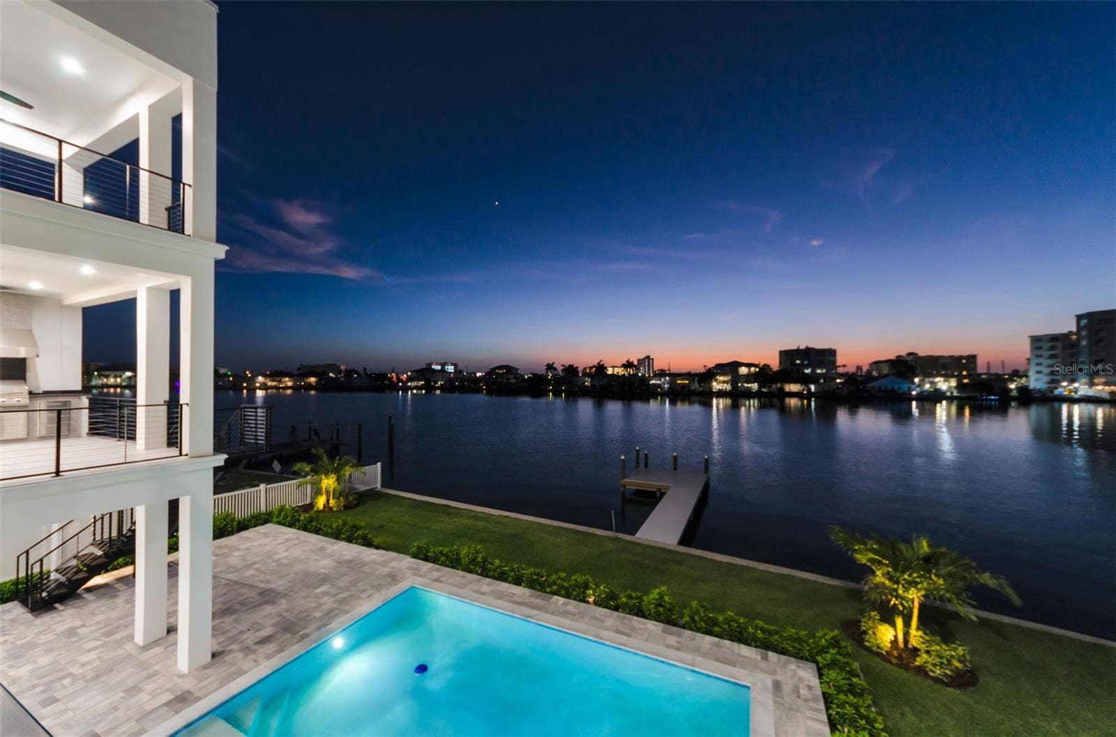 43 DOLPHIN DRIVE, Treasure Island, FL 33706 Primary Balcony Views