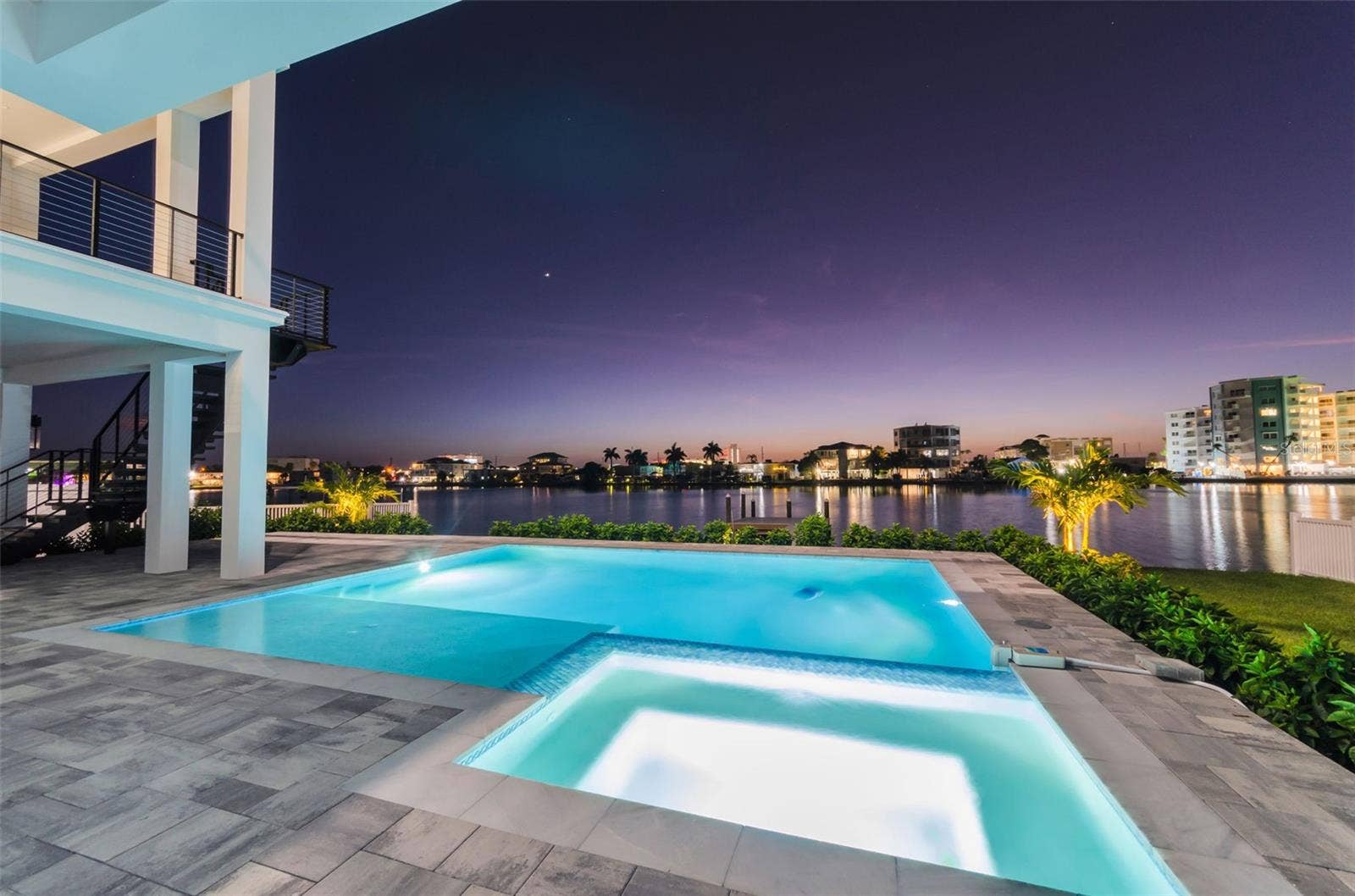 43 DOLPHIN DRIVE, Treasure Island, FL 33706 43 DOLPHIN DRIVE, Treasure Island, FL 33706