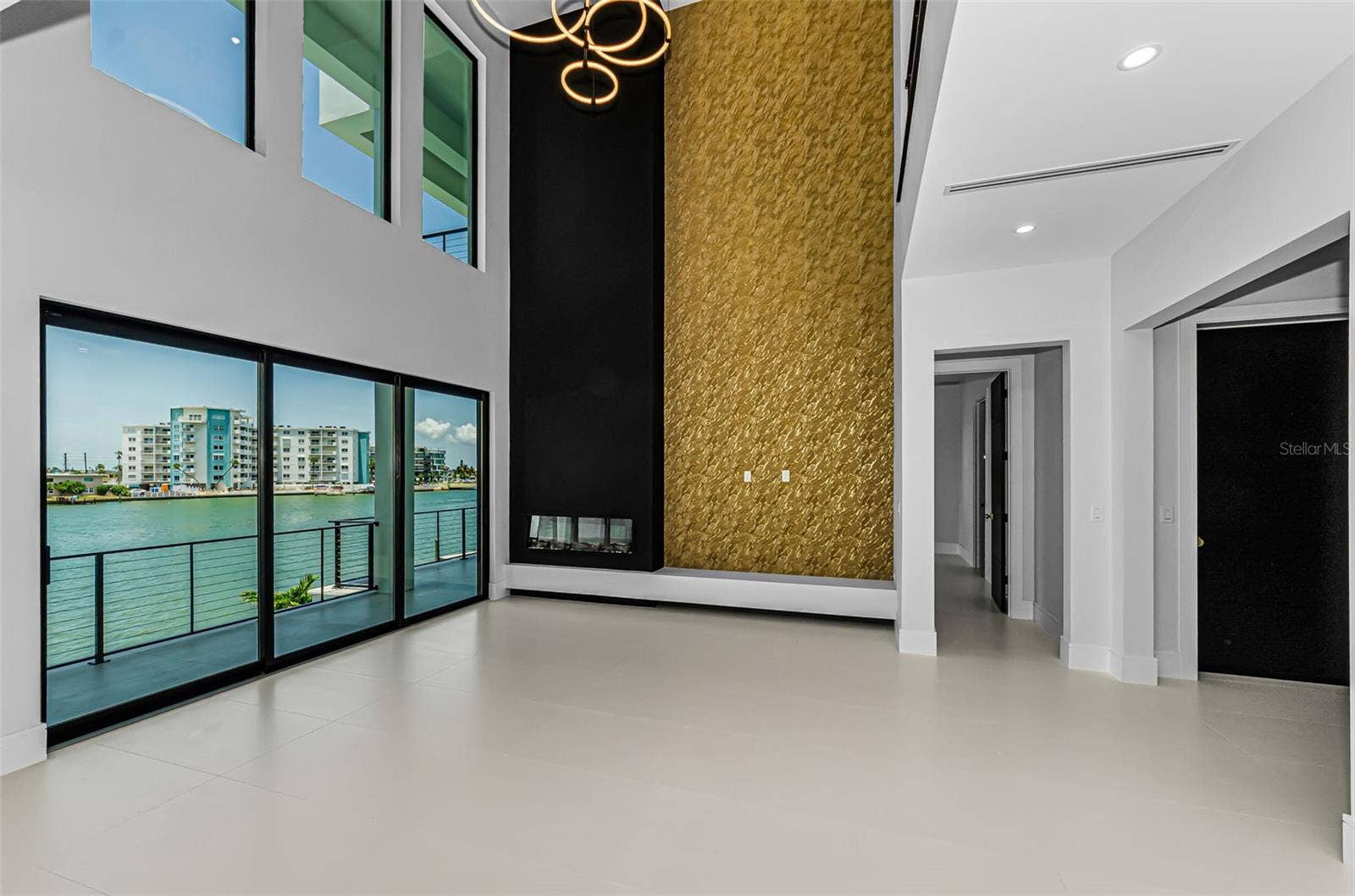 43 DOLPHIN DRIVE, Treasure Island, FL 33706 43 DOLPHIN DRIVE, Treasure Island, FL 33706