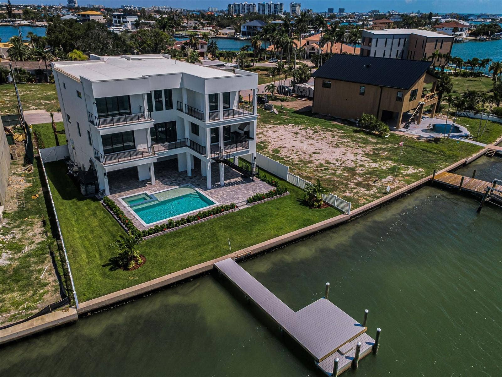 43 DOLPHIN DRIVE, Treasure Island, FL 33706 43 DOLPHIN DRIVE, Treasure Island, FL 33706