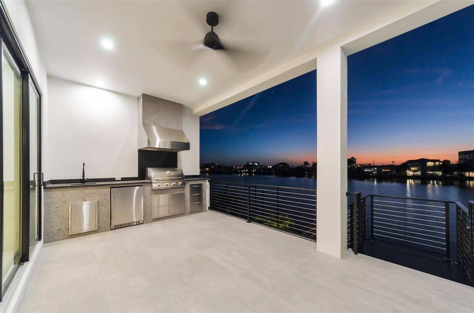 43 DOLPHIN DRIVE, Treasure Island, FL 33706 43 DOLPHIN DRIVE, Treasure Island, FL 33706