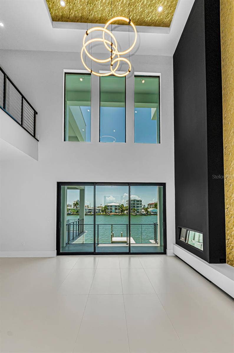 43 DOLPHIN DRIVE, Treasure Island, FL 33706 43 DOLPHIN DRIVE, Treasure Island, FL 33706