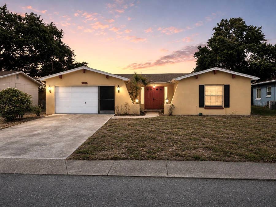 Property photo for 8433 MOULTON DRIVE, Port Richey, FL