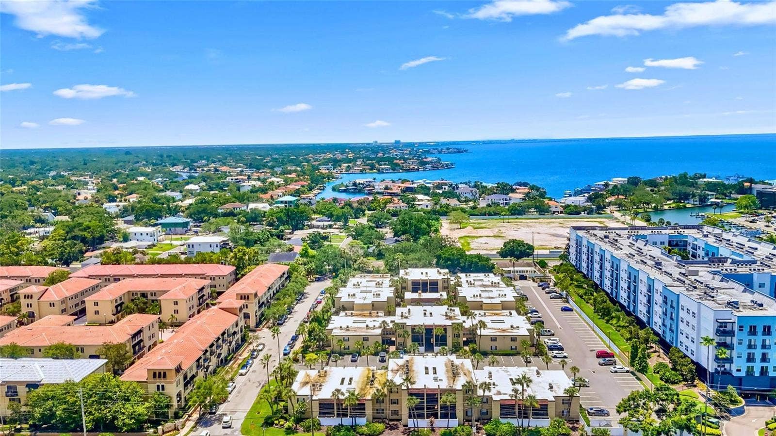 5306 SANTA ROSA COURT, #143, Tampa, FL 33609