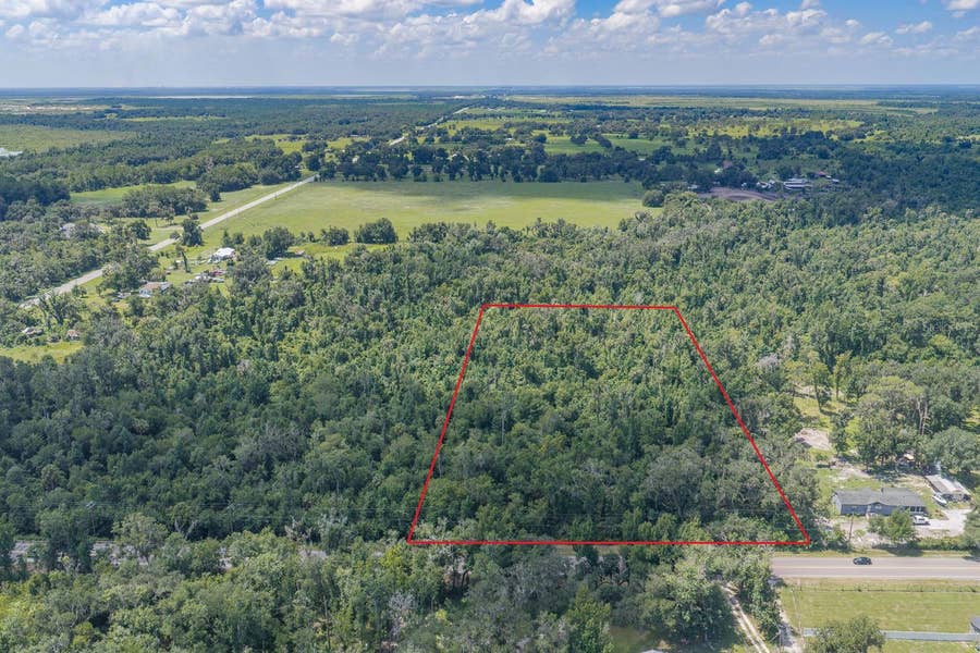 Property photo for 18525 672 HIGHWAY, Lithia, FL