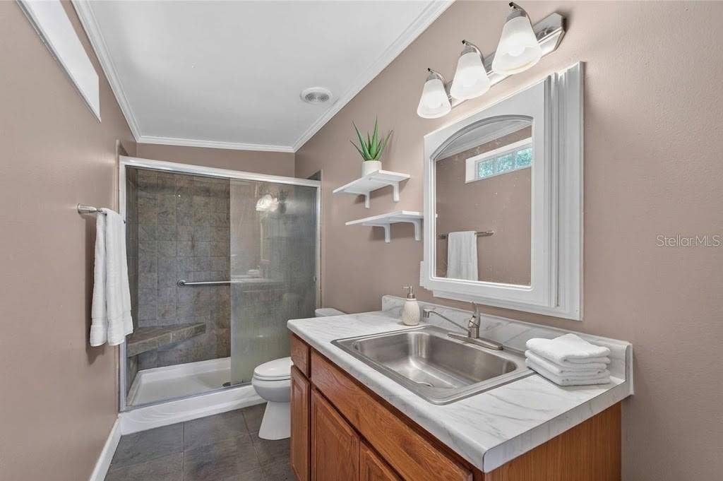 701 FISH LIPS LANE, Ruskin, FL 33570 705 Digitally Staged
