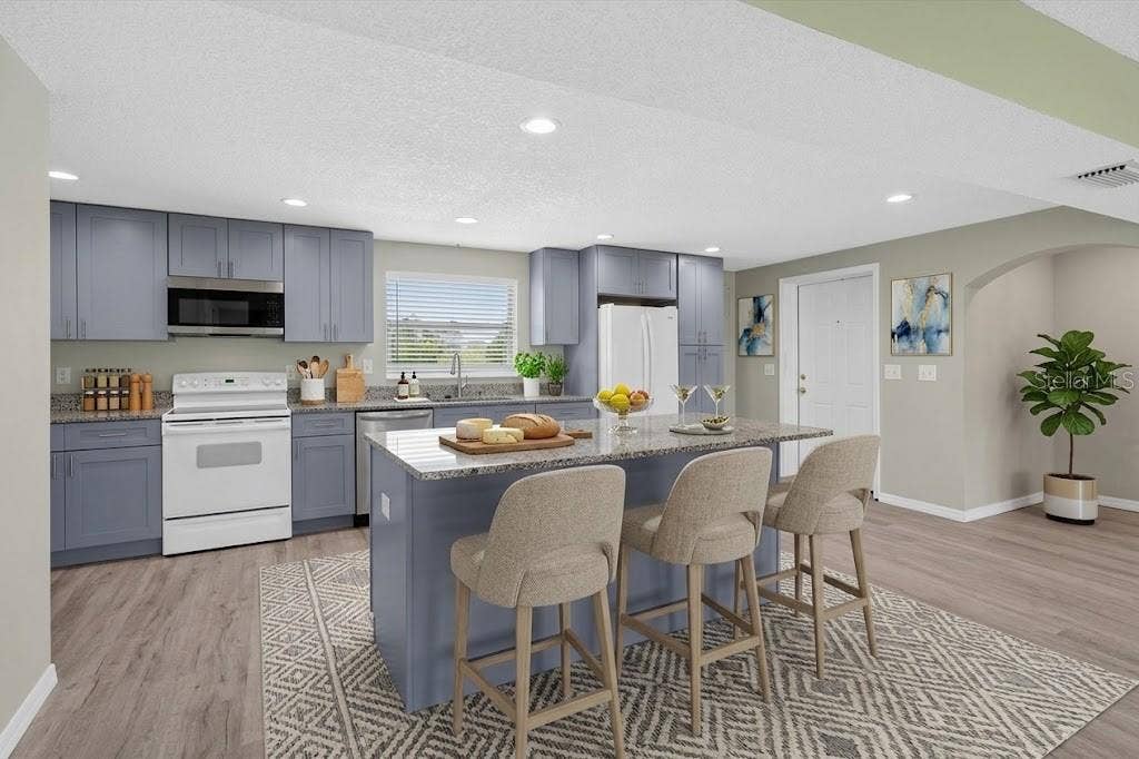 701 FISH LIPS LANE, Ruskin, FL 33570 705 Digitally Staged