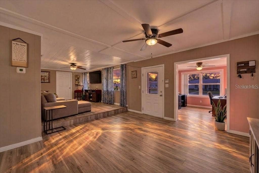 701 FISH LIPS LANE, Ruskin, FL 33570 713