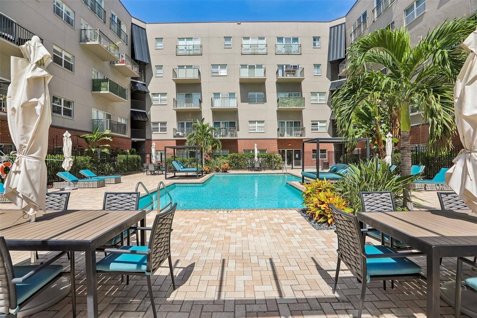 1010 CENTRAL AVENUE, #413, St Petersburg, FL 33705