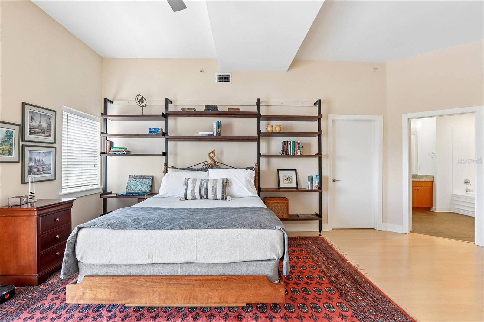 1010 CENTRAL AVENUE, #413, St Petersburg, FL 33705