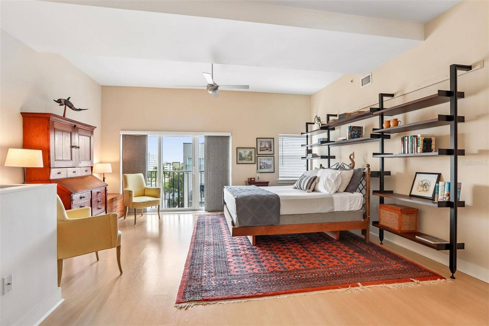 1010 CENTRAL AVENUE, #413, St Petersburg, FL 33705