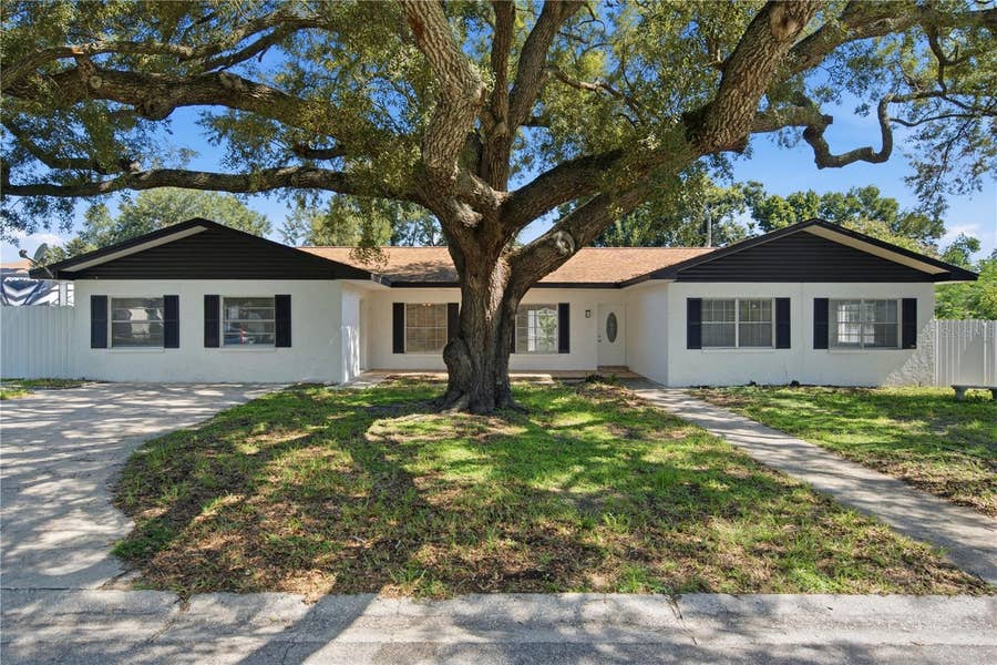Property photo for 604 ROYAL CREST DRIVE, Brandon, FL