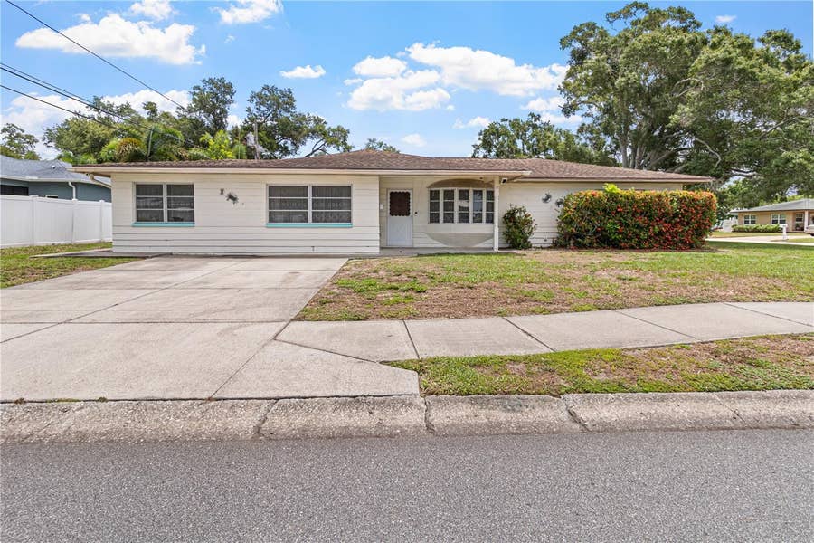 Property photo for 5331 98TH WAY N, St Petersburg, FL