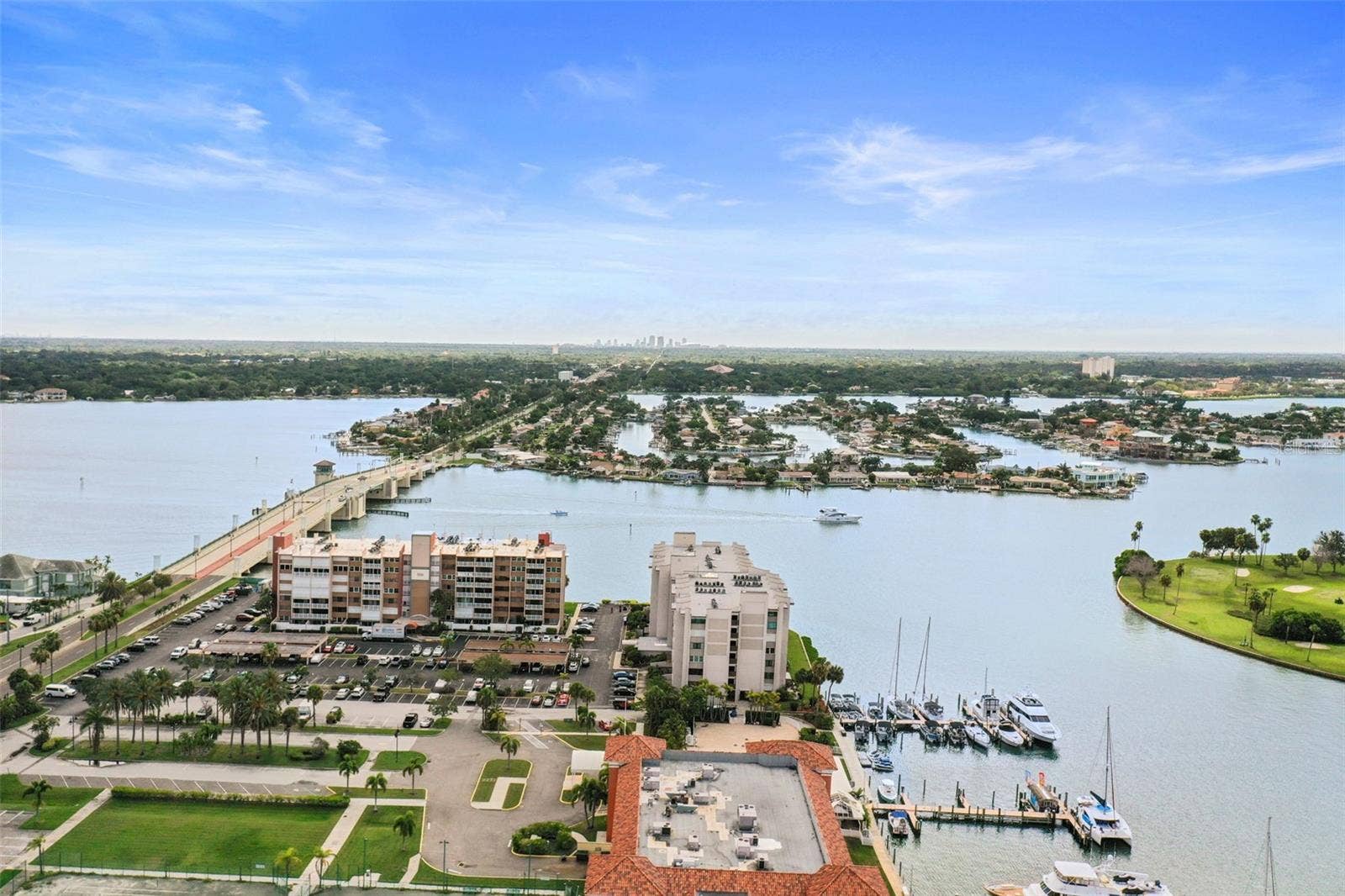 500 TREASURE ISLAND CAUSEWAY, #610, Treasure Island, FL 33706 500 TREASURE ISLAND CAUSEWAY, #610, Treasure Island, FL 33706