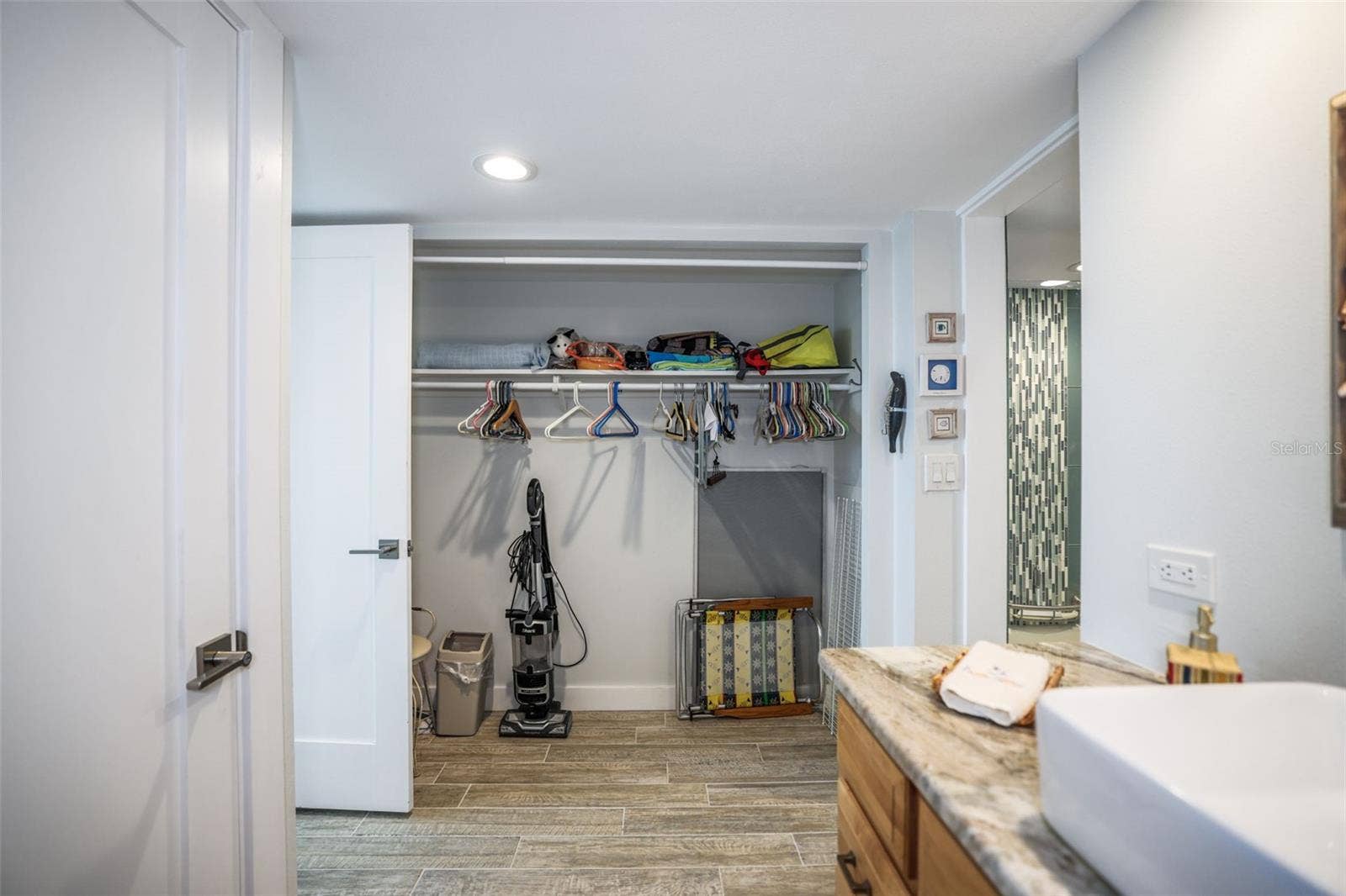 500 TREASURE ISLAND CAUSEWAY, #610, Treasure Island, FL 33706 500 TREASURE ISLAND CAUSEWAY, #610, Treasure Island, FL 33706