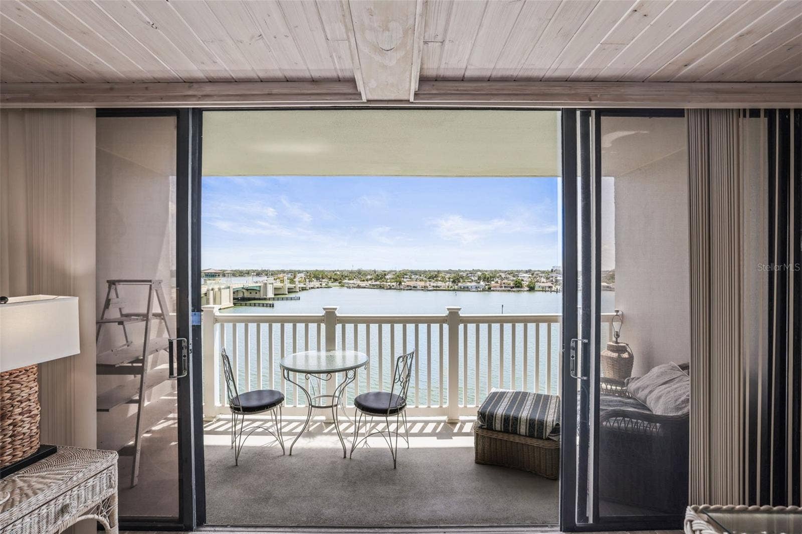 500 TREASURE ISLAND CAUSEWAY, #610, Treasure Island, FL 33706 500 TREASURE ISLAND CAUSEWAY, #610, Treasure Island, FL 33706