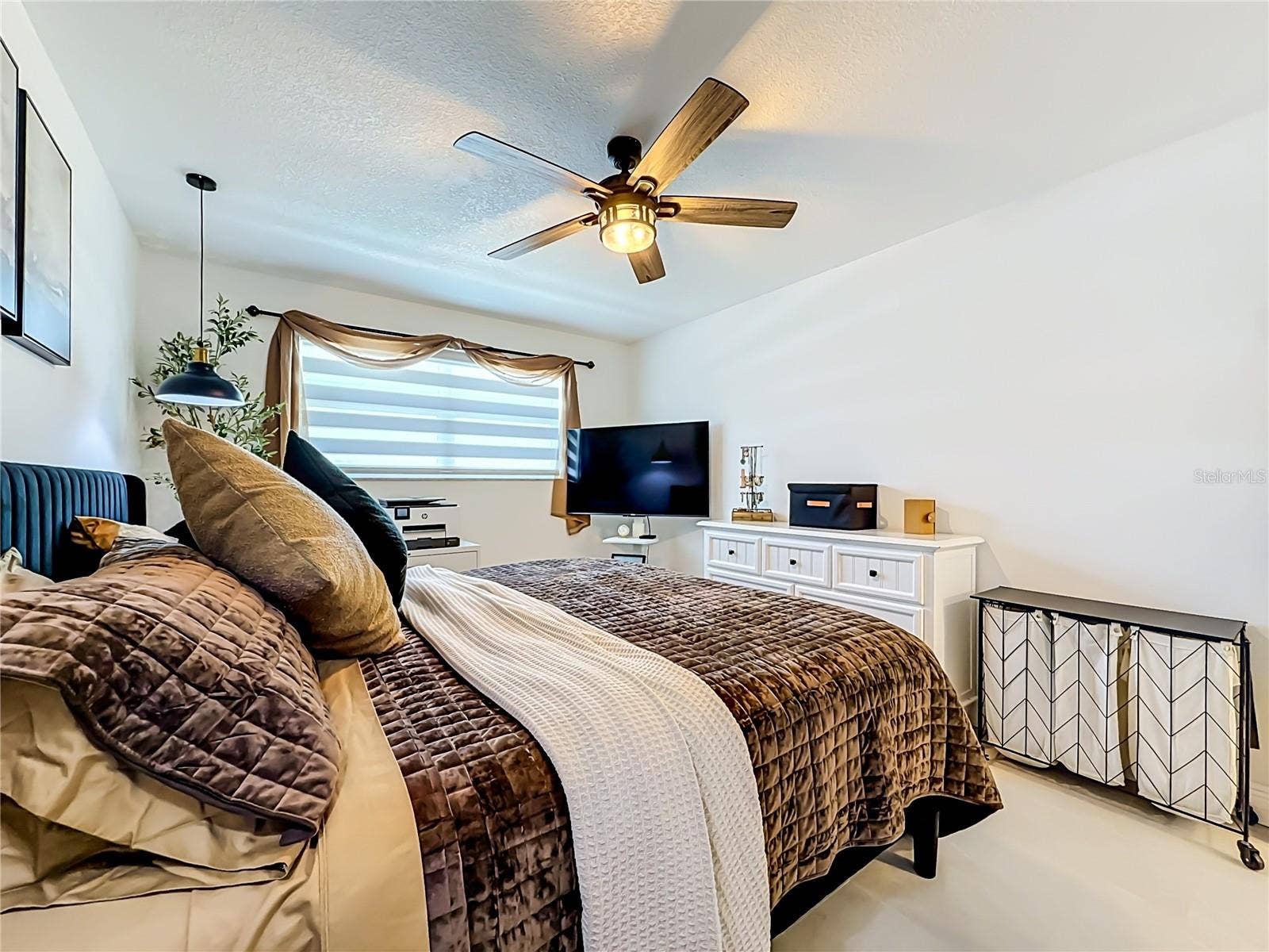 5935 30TH AVENUE S, #104, Gulfport, FL 33707 5935 30TH AVENUE S, #104, Gulfport, FL 33707