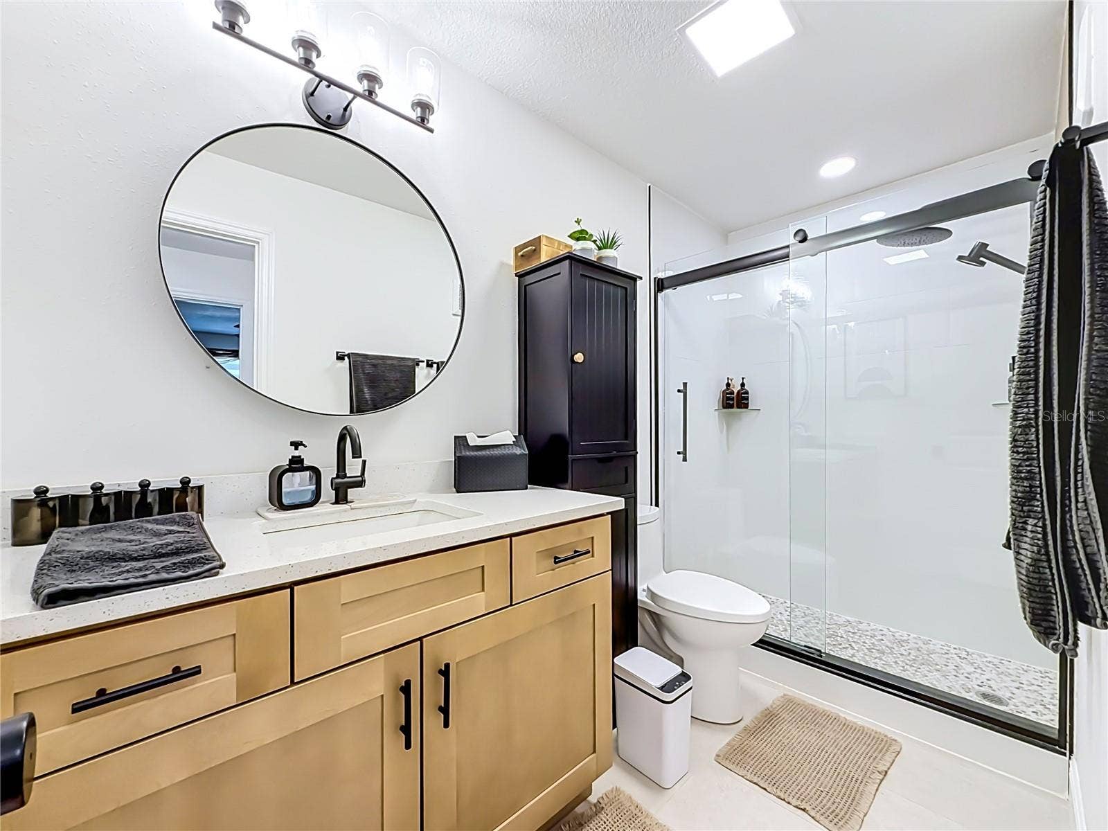 5935 30TH AVENUE S, #104, Gulfport, FL 33707 Updated bathroom