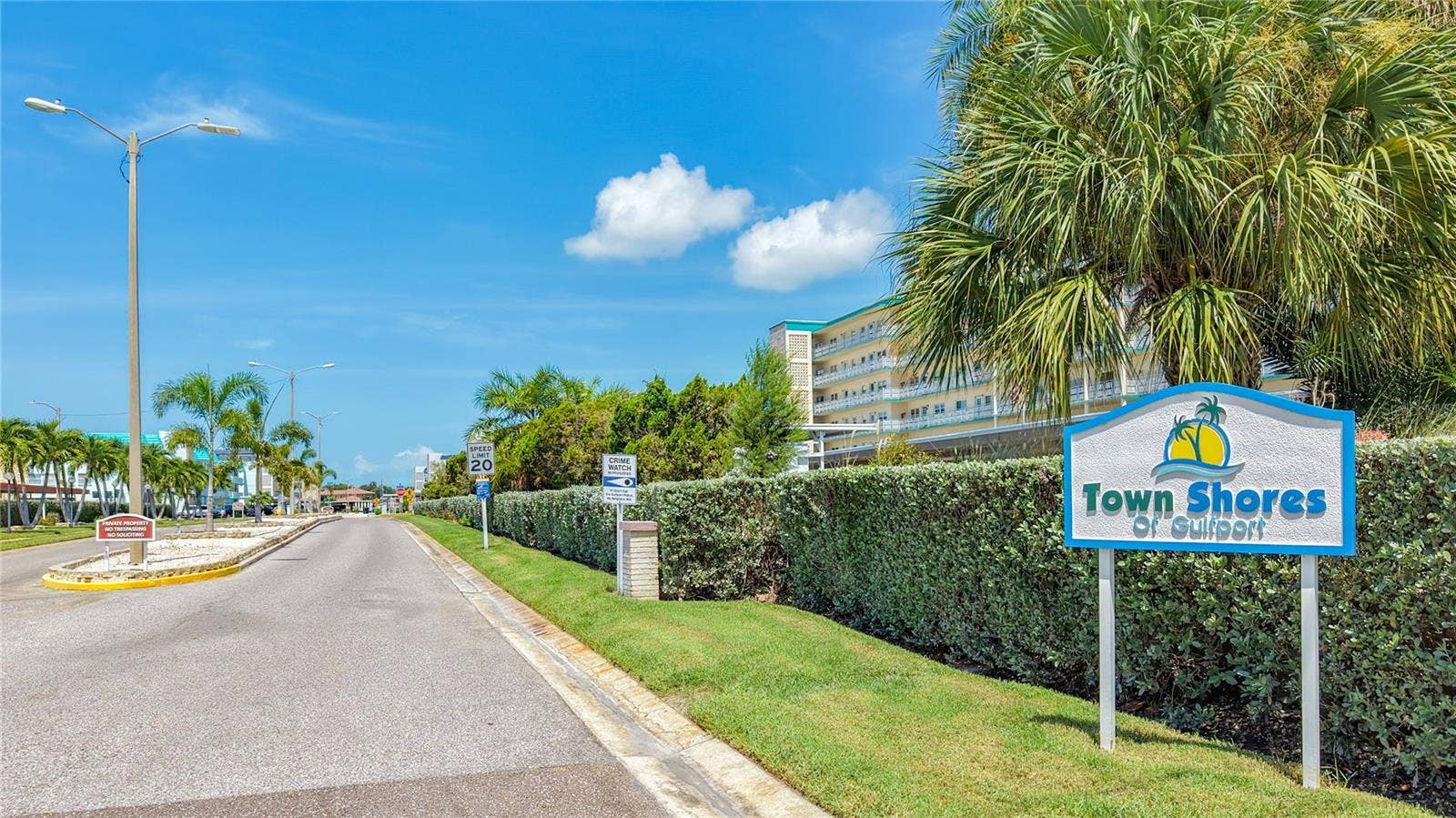 5935 30TH AVENUE S, #104, Gulfport, FL 33707 5935 30TH AVENUE S, #104, Gulfport, FL 33707