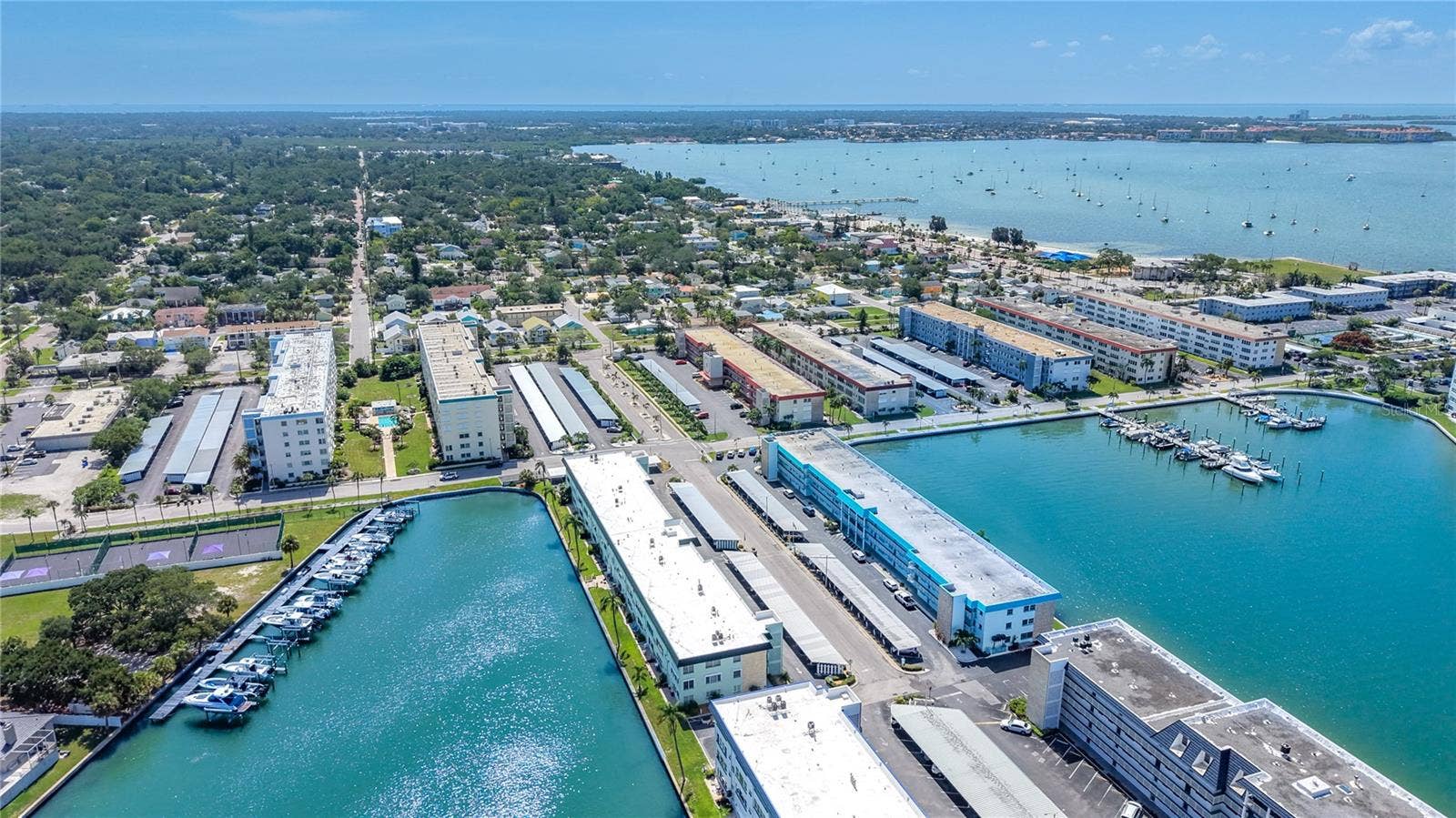 5935 30TH AVENUE S, #104, Gulfport, FL 33707 5935 30TH AVENUE S, #104, Gulfport, FL 33707